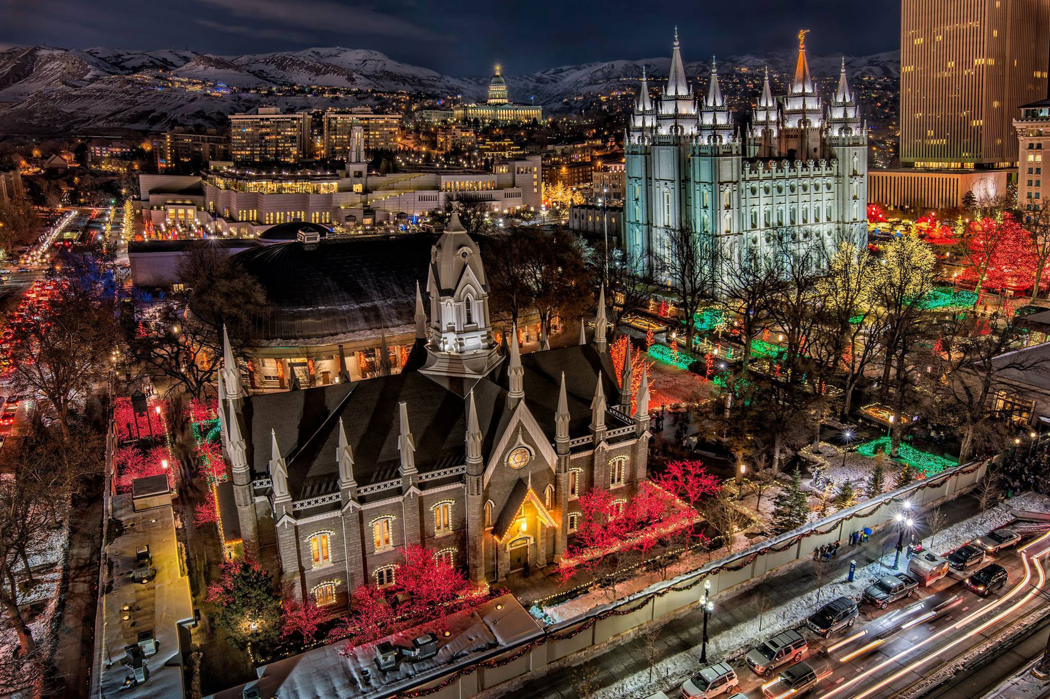 Photo of Temple Square by Michael R. Ash (2015)